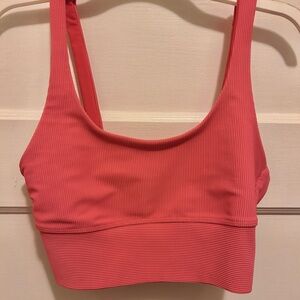 Beach Riot Leah ribbed sports bra/top. Size Small